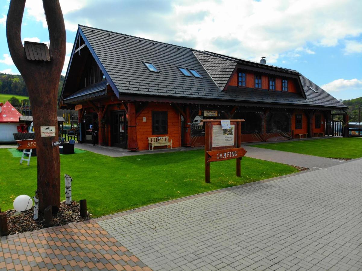 Ubytovanie Koliba Pacho - Zrub Zuzka Prievidza Extérieur photo